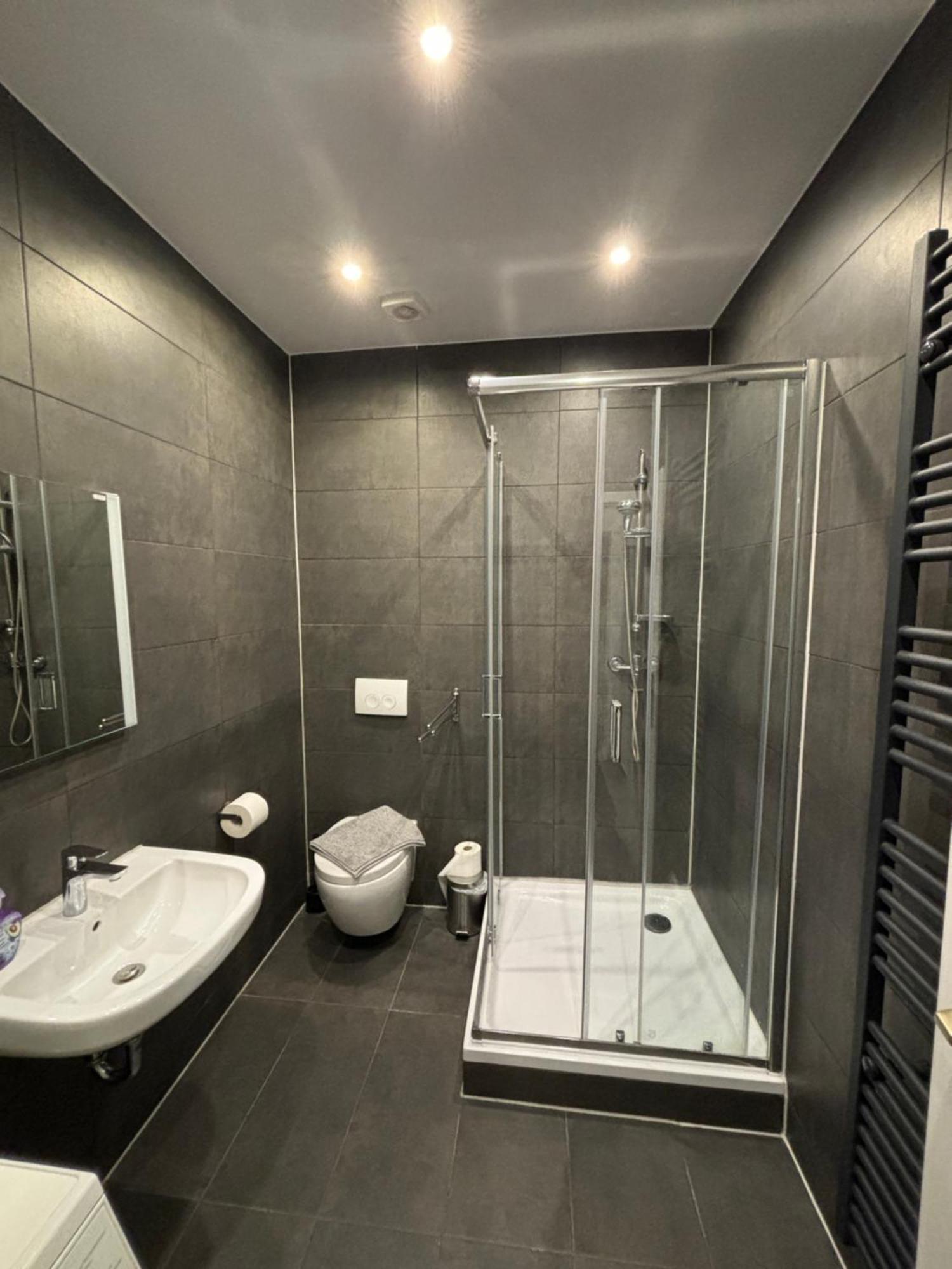 Harmony - 4 Schlafzimmer 2 Baeder Ganzes Apartement Meiningen Eksteriør bilde